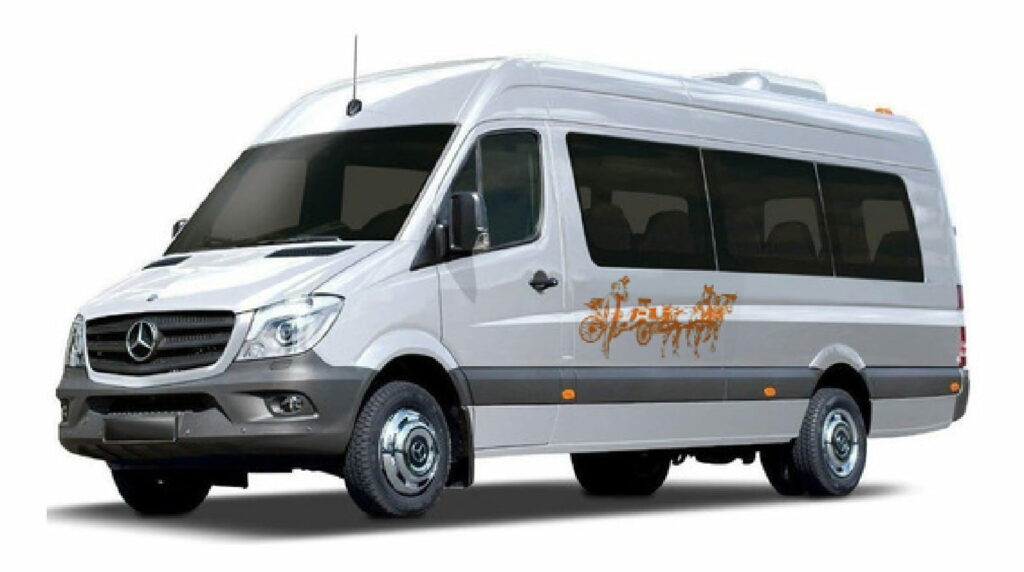 Location autocar Nice de 22 place et gris